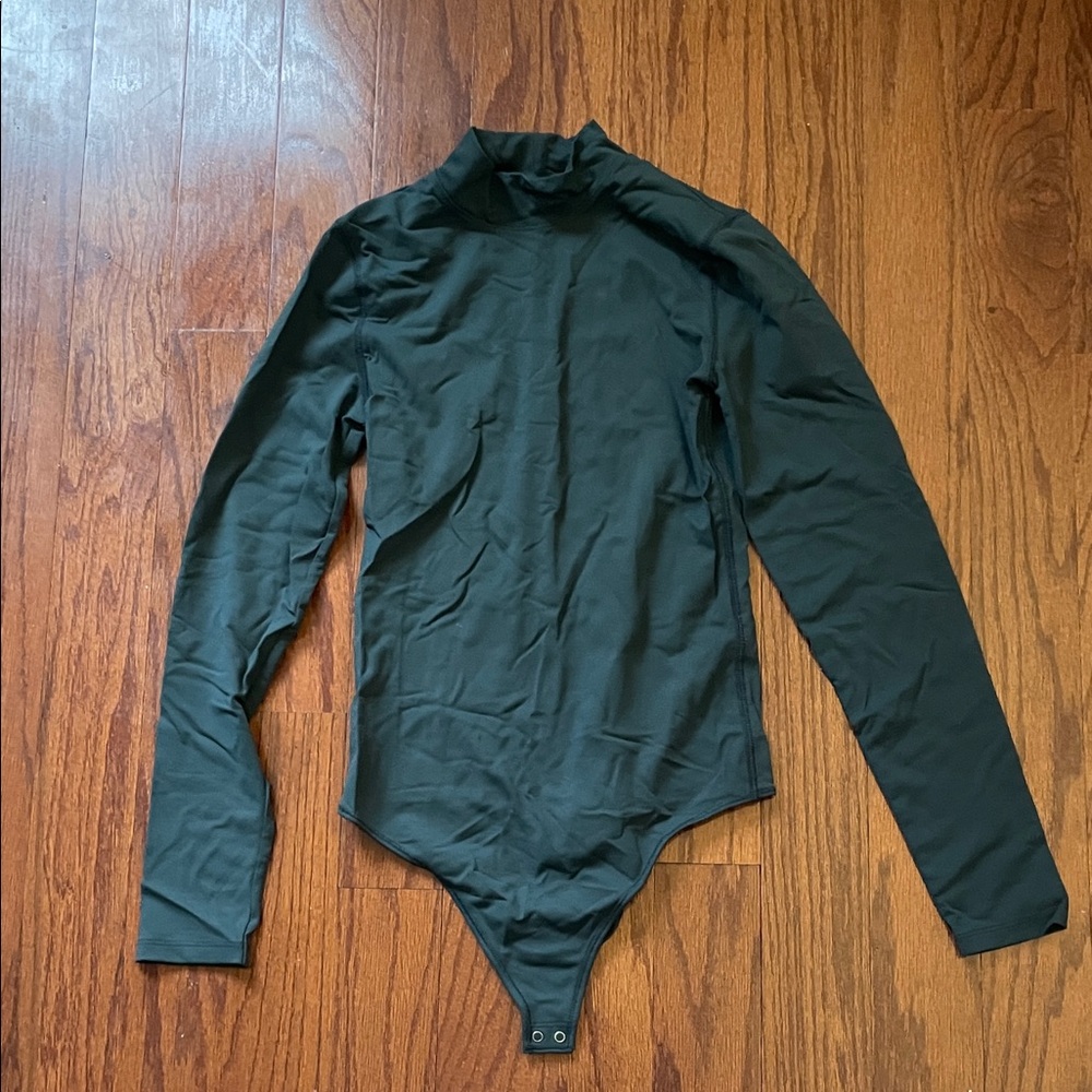 Abercrombie & Fitch Dark Green Long Sleeve